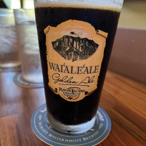Photo taken at Kauai Island Brewery &amp; Grill by Mike K. on 12/30/2022