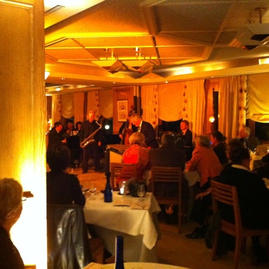 Photo taken at Restaurant Cazaudehore La Forestière by Gaetan D. on 11/30/2012