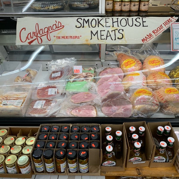 Carfagna's Market 26 tips from 710 visitors