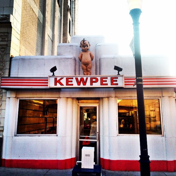 Photo taken at Kewpee Hamburgers by Wm B. on 8/29/2014