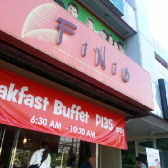 Finio Restaurant Breakfast Buffet