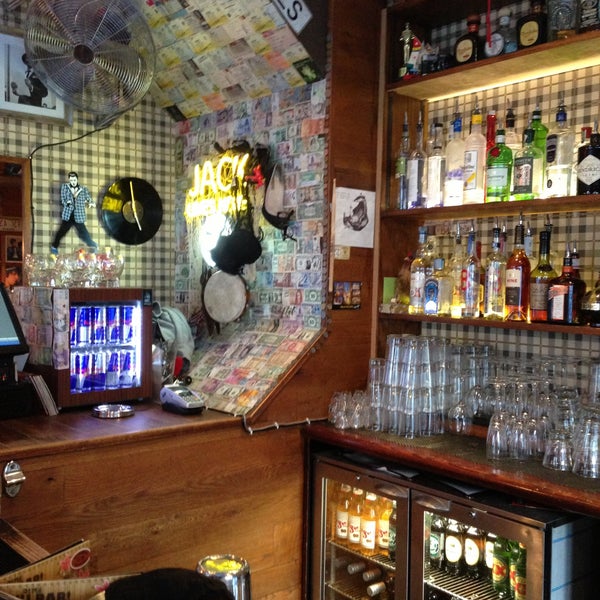 4/26/2013 tarihinde Emma C.ziyaretçi tarafından The Dime Bar &amp; Diner'de çekilen fotoğraf