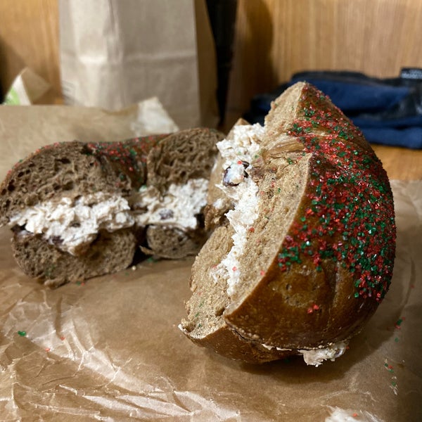 Brooklyn Bagel & Coffee Co. Chelsea 319 tips