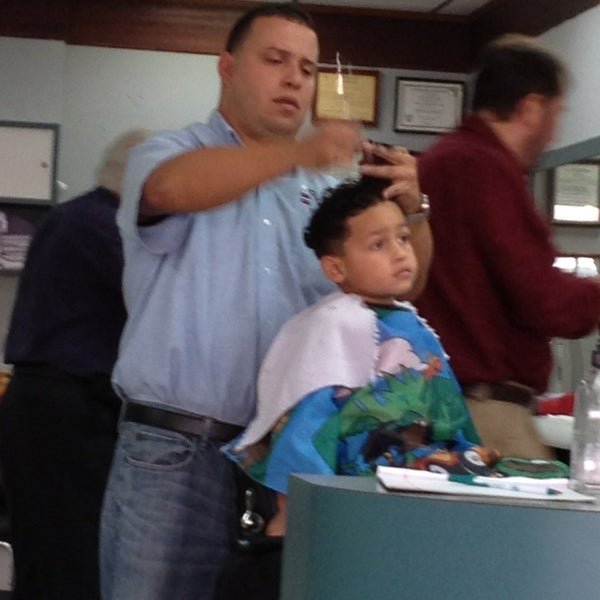 Photos At University Hair Stylist Centro Comercial San Jose