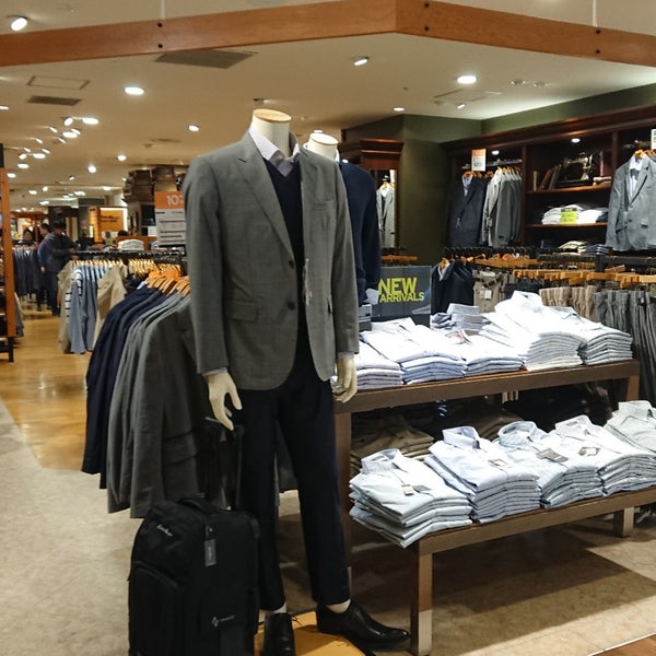 Photos At Eddie Bauer 有楽町 1 Tip Photos At Eddie Bauer 有楽町 1 Tip