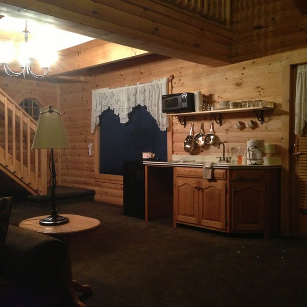 Photos At Coblentz Country Cabin Owl S Perch Vacation Rental