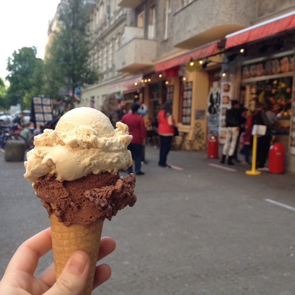 Aldemir Eis & Café Wrangelkiez 44 tips