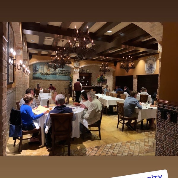 Foto scattata a The Columbia Restaurant da Burak G. il 2/20/2022