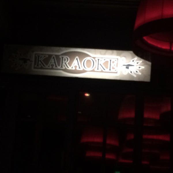 Foto tirada no(a) Shishas Lounge Bar por Оксана К. em 8/29/2015