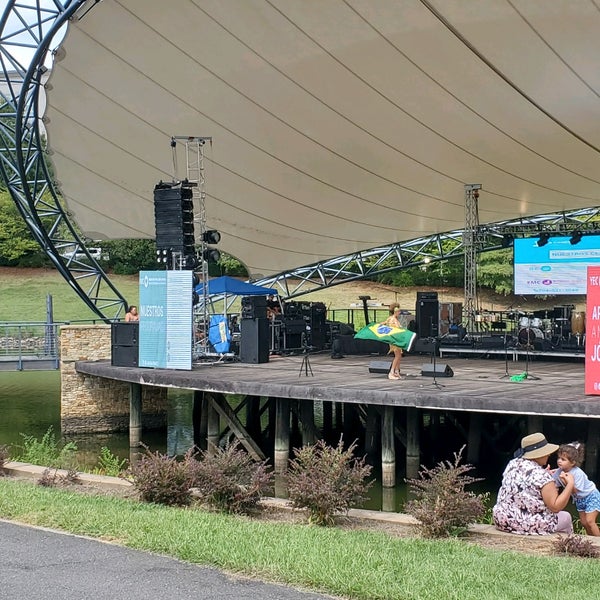 Color building. Парк симфония. Башня лэндмарк тауэр. Стелла дизайнерская. Парк симфония.