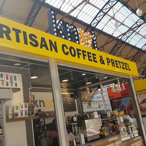 Knot City Of Westminster London Victoria Station Vic