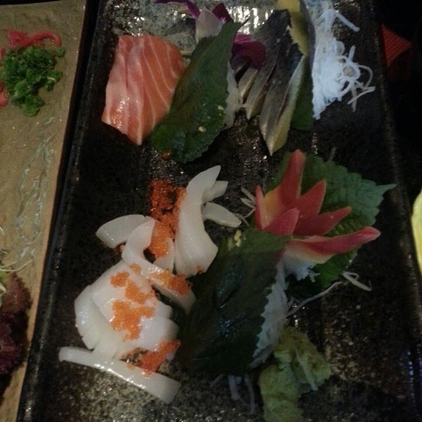 Das Foto wurde bei Kissho 吉祥 Japanese Restaurant von thienha l. am 2/27/2014 aufgenommen