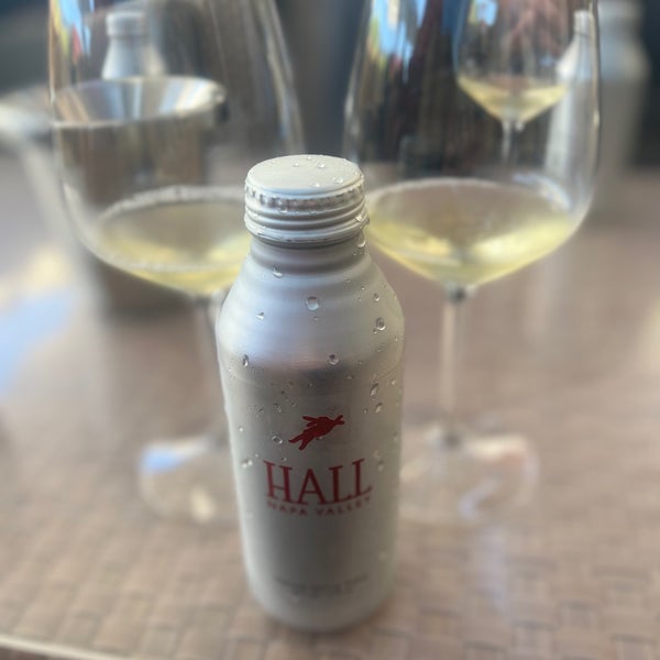 Foto tirada no(a) Hall Wines por Eve S. em 9/10/2023