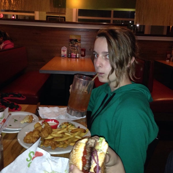 Photo taken at Chili&#39;s Grill &amp; Bar by Paul S. on 2/4/2014