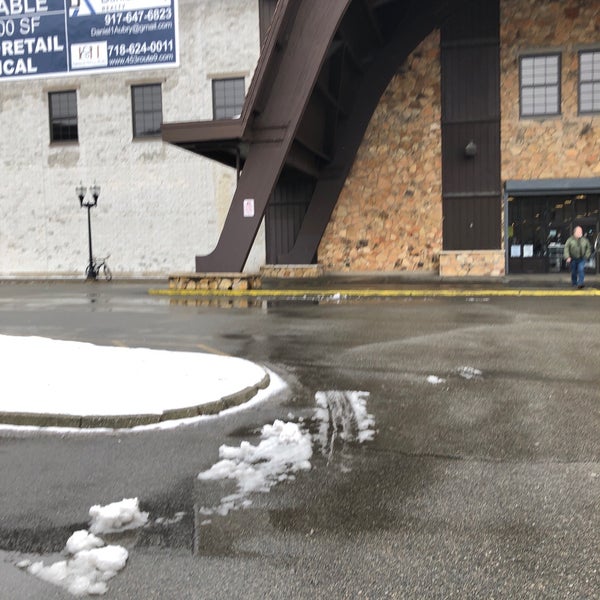 Dutchess Marketplace Flea Market in Fishkill