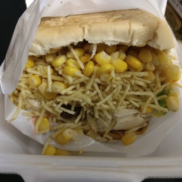 Esfomeado Lanches - Paraíso - Belo Horizonte, MG