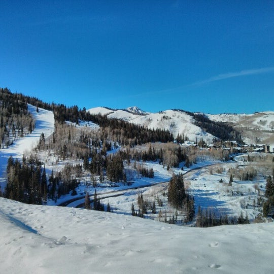 รูปภาพถ่ายที่ Stein Eriksen Lodge Deer Valley โดย Max B. เมื่อ 1/20/2013