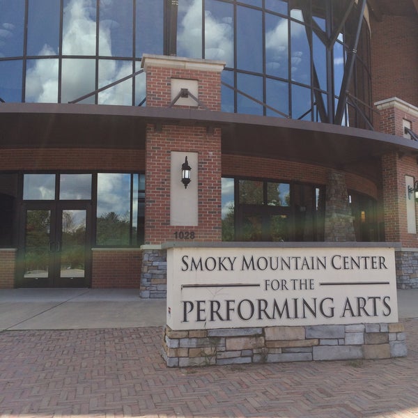 Smoky Mountain Center for the Performing Arts 4 tips