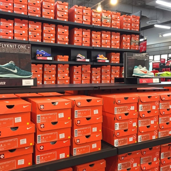 Nike Factory Horario Sale, OFF |