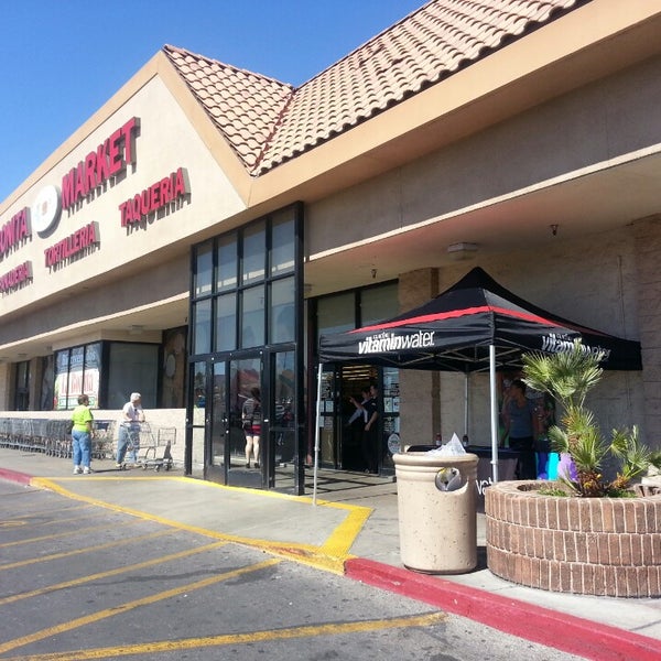 La Bonita Grocery Store in Las Vegas