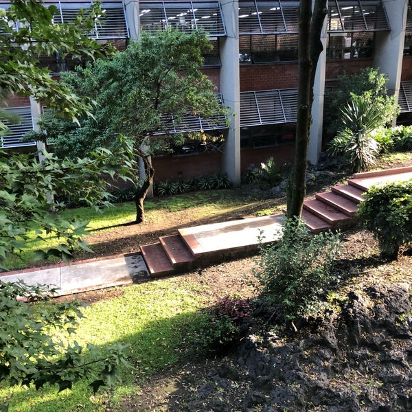 Das Foto wurde bei UNAM Facultad de Contaduría y Administración von Duane M. am 8/8/2018 aufgenommen