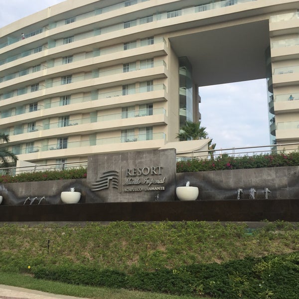 Foto tirada no(a) Resort Mundo Imperial por Duane M. em 5/1/2015