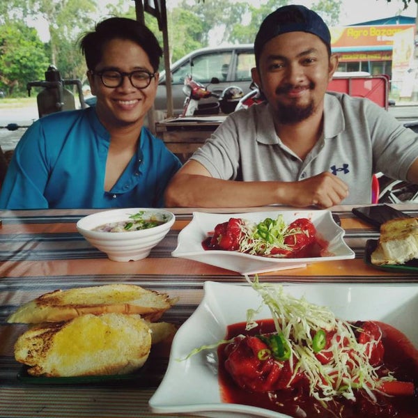 Photos At Dapur Rita Tulang Merah Original 7 Tips From 160 Photo Taken At Dapur Rita Tulang Merah Original By Duel I On 3