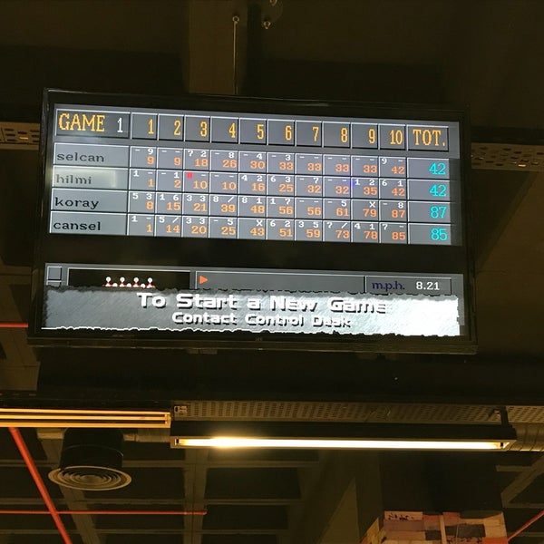 Photo taken at AMF Bowling &amp; Cafe 212 AVM by Cansel A. on 1/19/2018