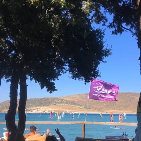 Photo taken at Alaçatı Surf Paradise Club by icmimarsevim on 8/23/2020