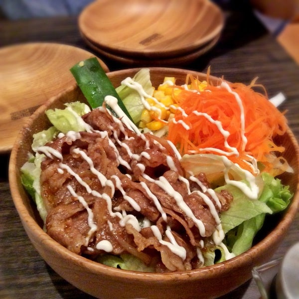 This beef salad is super nice combination of hot and freshness