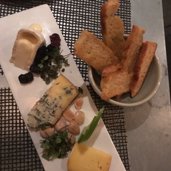 Market Table Hanover, NH