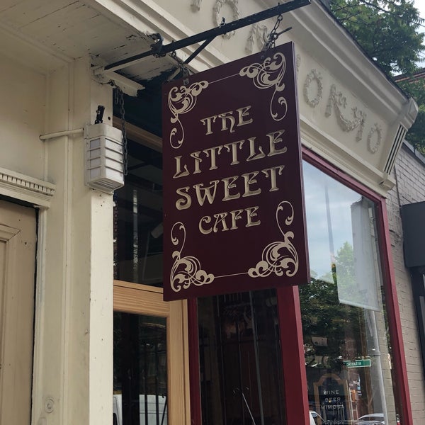Photos At The Little Sweet Cafe Boerum Hill 34 Tips From 1279 Visitors