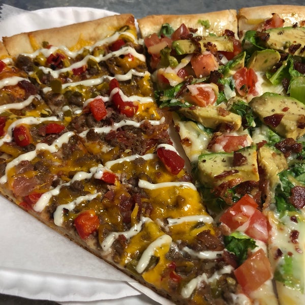 Photo taken at Vinnie&#39;s Pizzeria by Globetrottergirls D. on 7/8/2019