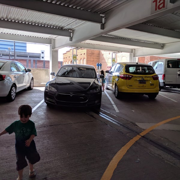 Photos At Washington St Parking Garage Downtown Columbia 1100