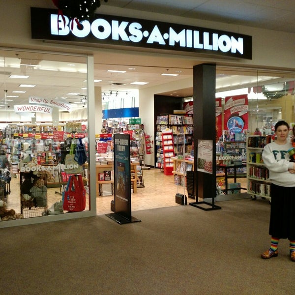 Books a million. Million logo. Books a million. Миллион мелких осколков обложка. Миллион мелких осколков книга.