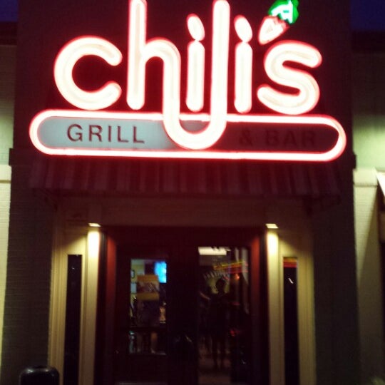 Снимок сделан в Chili&#39;s Grill &amp; Bar пользователем Henry F. 8/24/2013