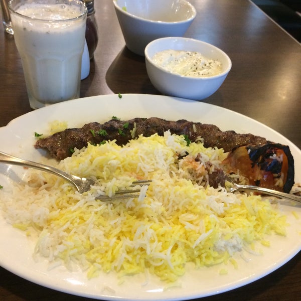 Photo taken at Shiraz Persian Restaurant + Bar رستوران ایرانی شیراز by Pooya M. on 6/24/2015