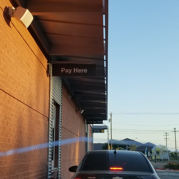 McDonald's Edinburg'da Fast Food Restoranı