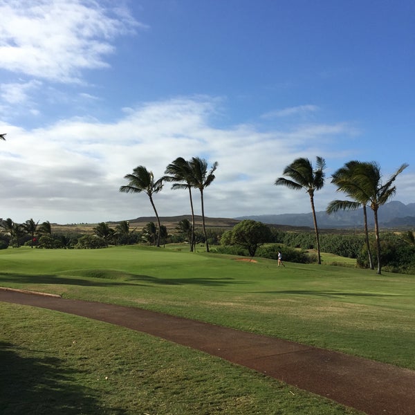Das Foto wurde bei Poipu Bay Golf Course von Mirek N. am 12/29/2014 aufgenommen