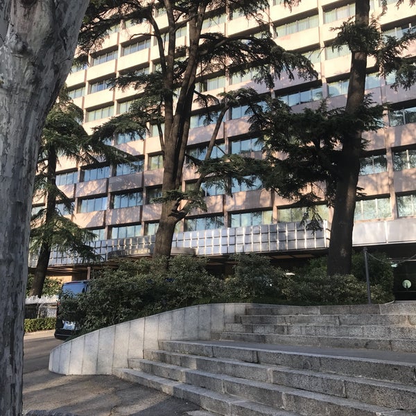 Photo taken at Hotel Villa Magna by Takuo U. on 4/19/2018