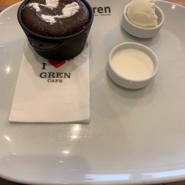 รูปภาพถ่ายที่ Gren โดย Ömer A. เมื่อ 2/2/2019