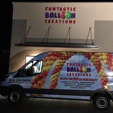 Foto scattata a Funtastic Balloon Creations da Randy C. il 6/10/2016