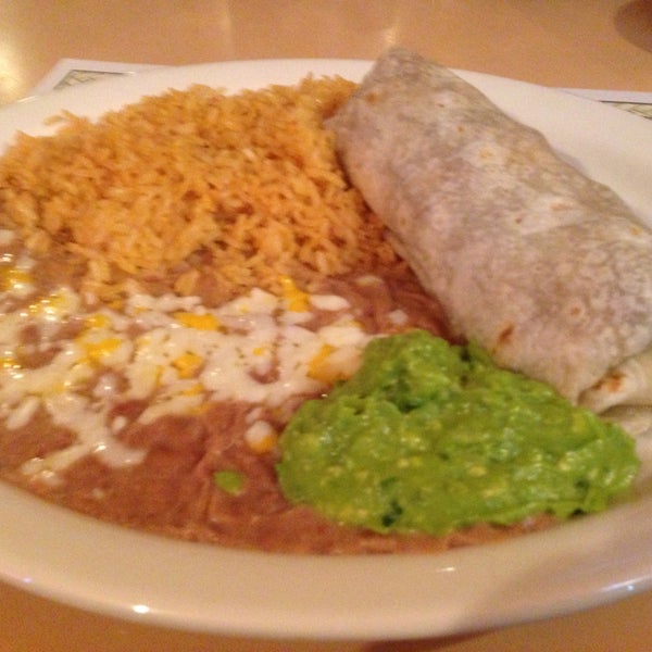 4/29/2013にGrumpy R.がMarieta&#39;s Fine Mexican Food &amp; Cocktailsで撮った写真