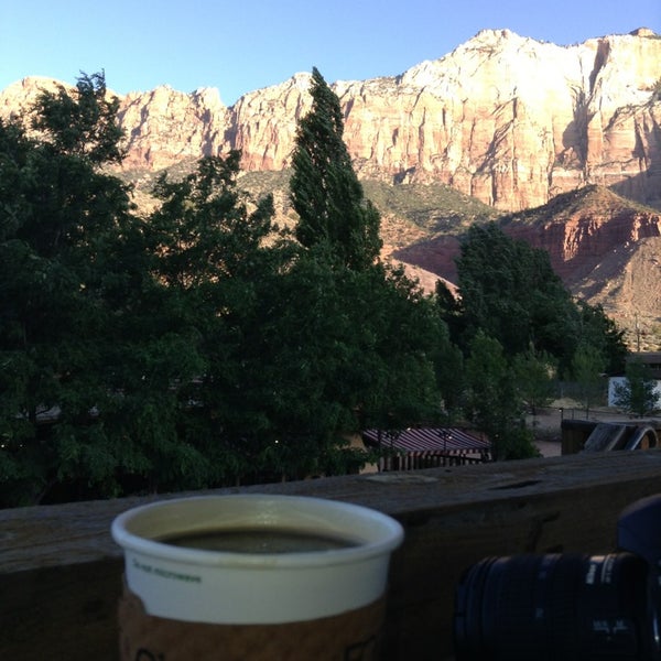 6/10/2014にH P.がDeep Creek Coffeeで撮った写真