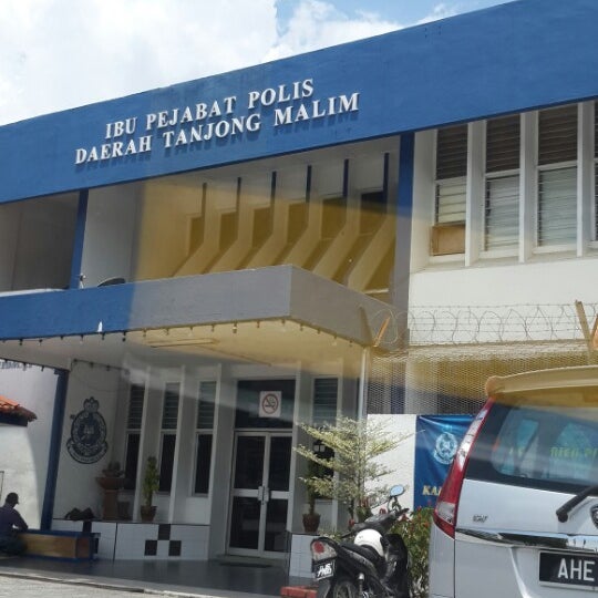 Fotos En Bilik Gerakan Ibu Pejabat Polis Daerah Tanjung Malim Oficina En Slim River