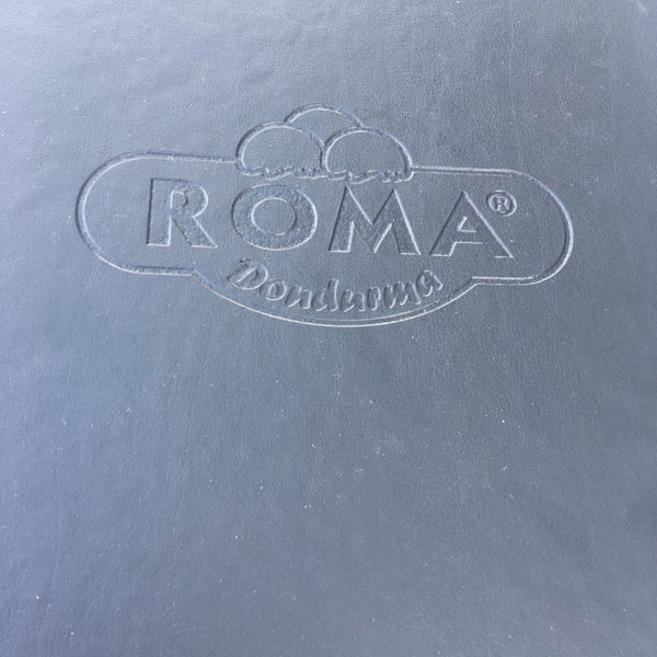 Foto tirada no(a) Roma Dondurma por Nejla G. em 11/13/2019
