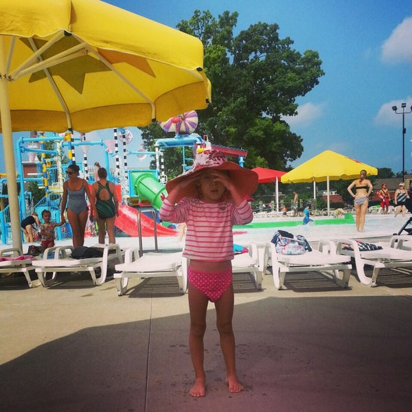 Splash Cove Water Park 130 ziyaretçi