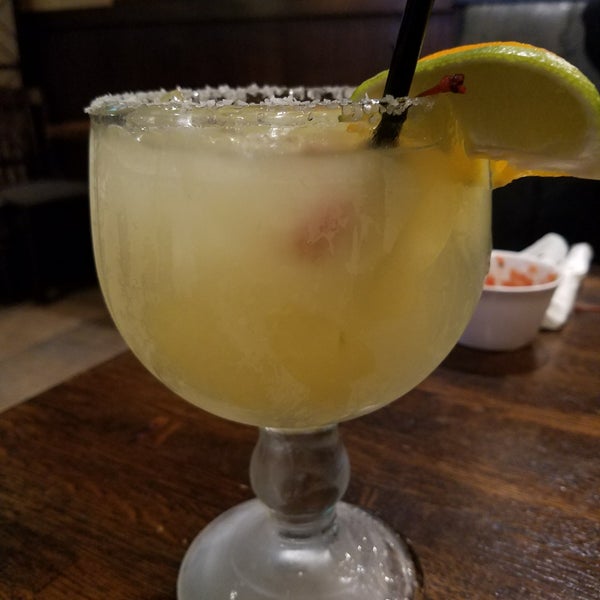 Photo taken at Salsa&#39;s Mexican Grille by Tracy T. on 4/8/2018