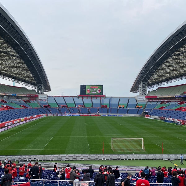 埼玉スタジアム02 ホーム自由席 北ゴール裏 Estadio De Futbol En さいたま市