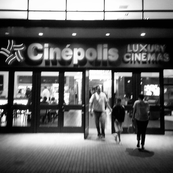 Cinepolis Luxury Cinemas Movie Theater in Carmel Valley